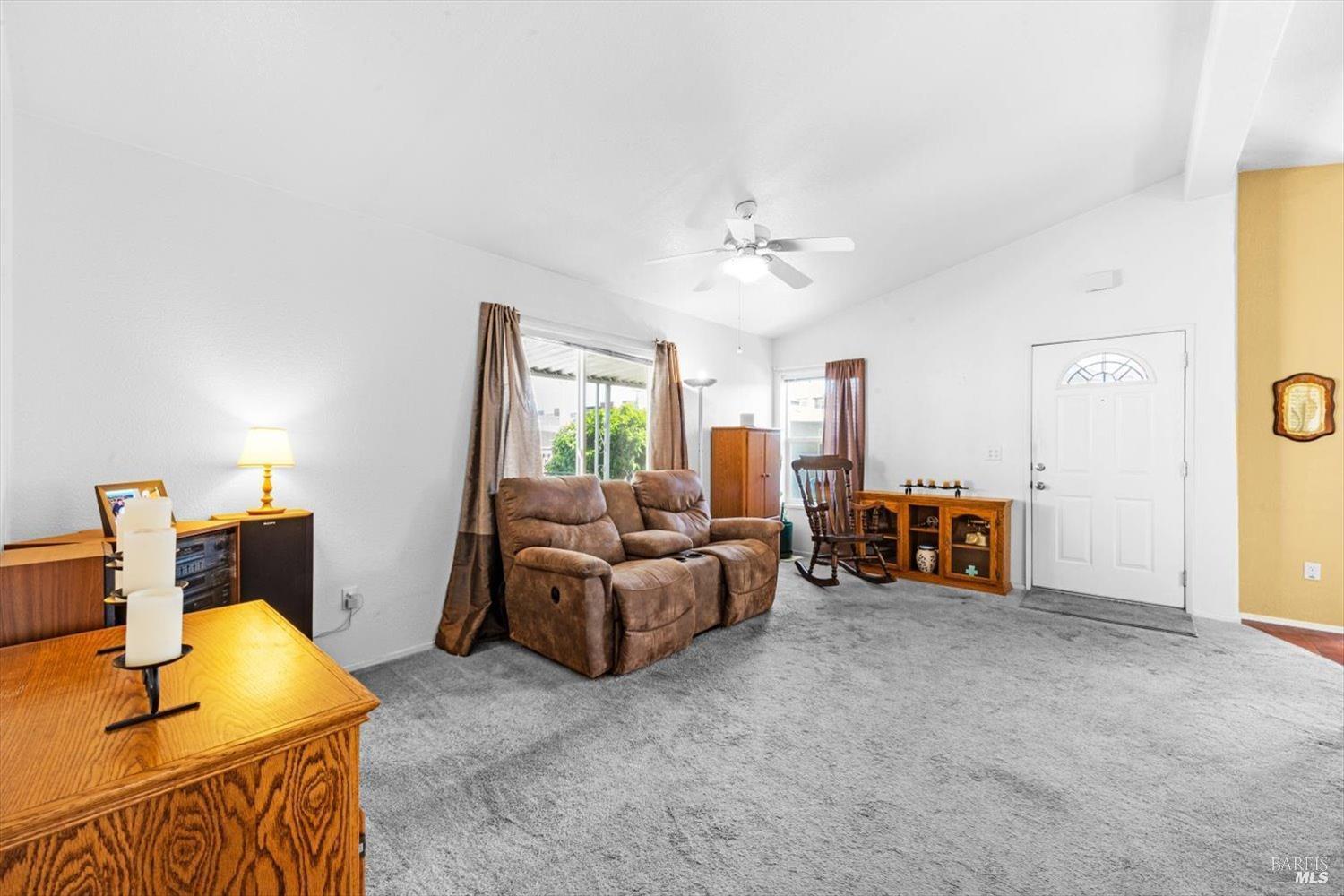 Detail Gallery Image 14 of 21 For 770 Lincoln Ave 23, Napa,  CA 94558 - 3 Beds | 2 Baths