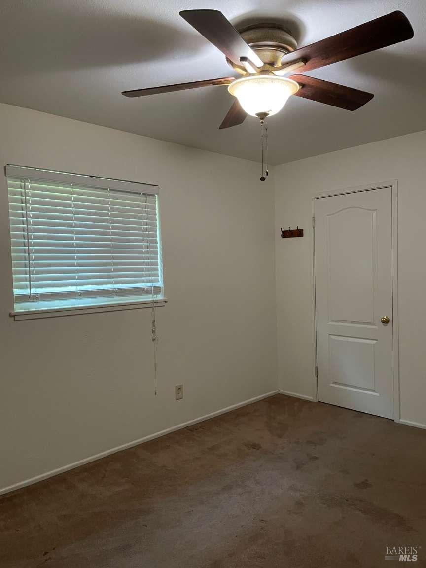 Detail Gallery Image 14 of 23 For 741 W D St, Dixon,  CA 95620 - 4 Beds | 2 Baths