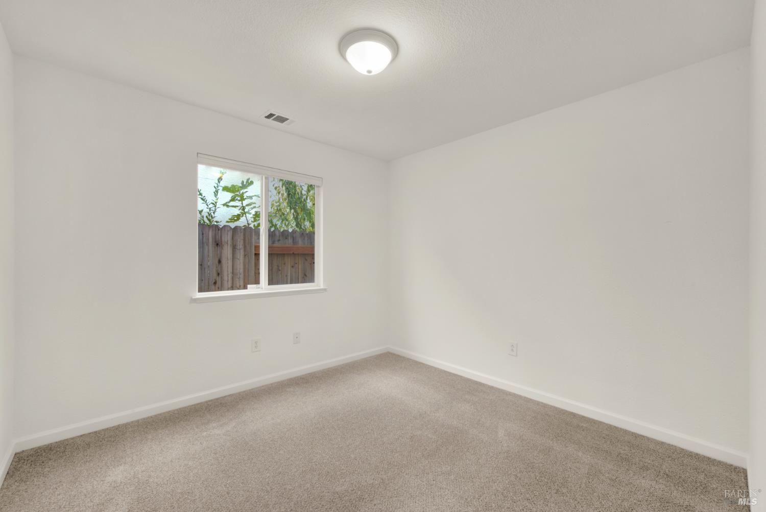 Detail Gallery Image 20 of 31 For 3216 Lagunita Cir, Fairfield,  CA 94533 - 4 Beds | 2 Baths