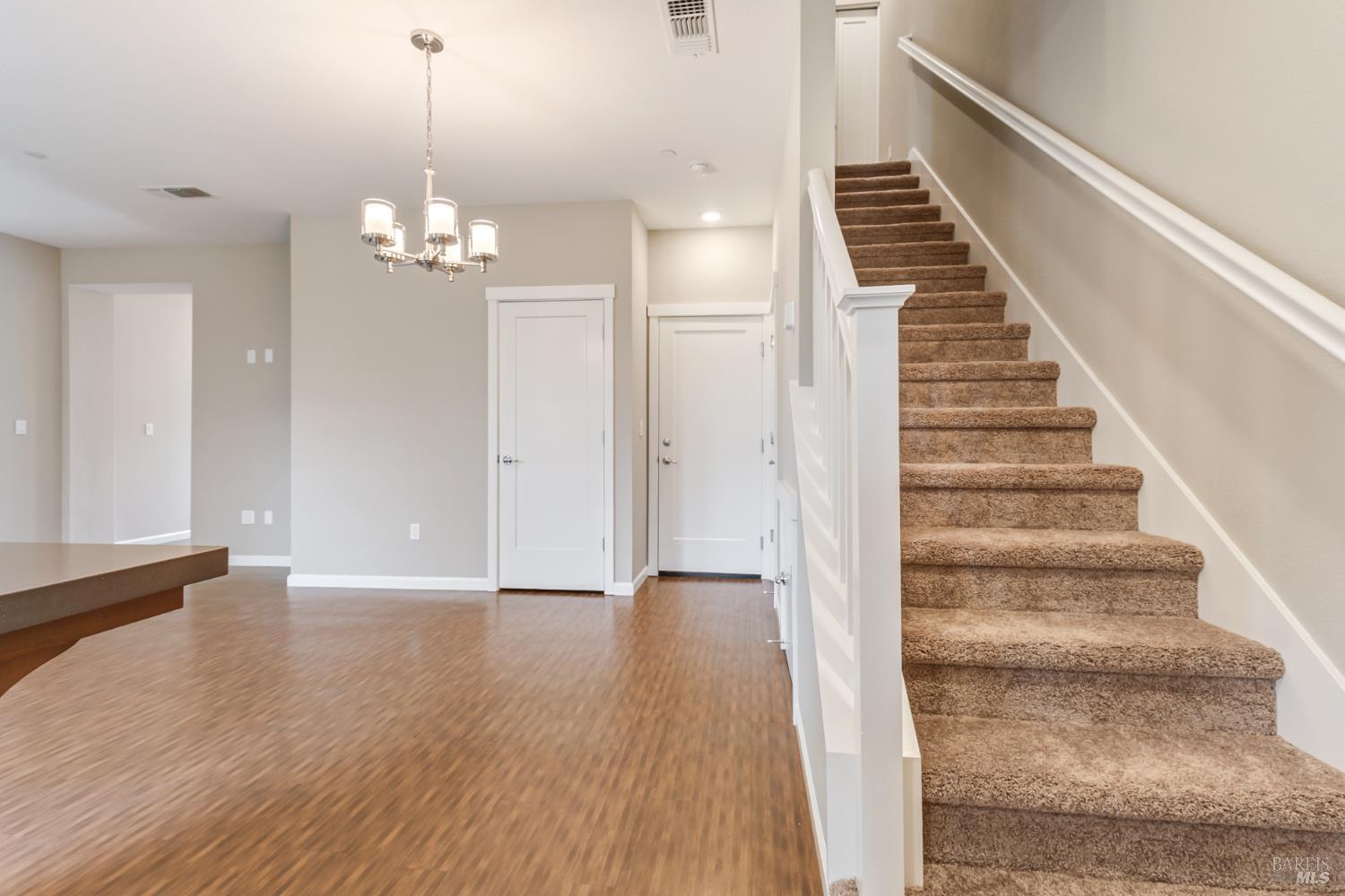 Detail Gallery Image 8 of 21 For 524 Blythewood Pl, Santa Rosa,  CA 95407 - 4 Beds | 2/1 Baths