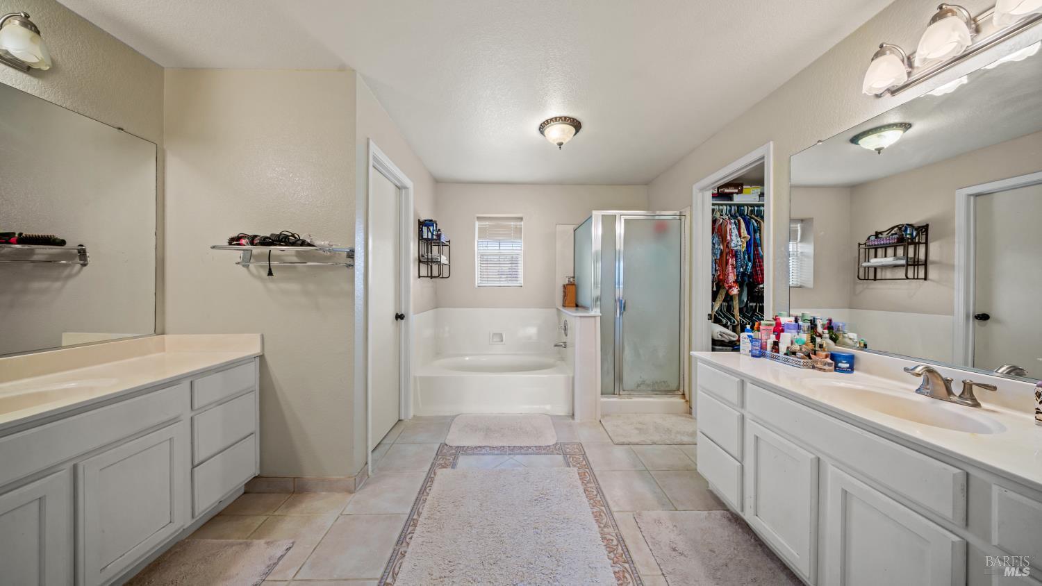 Detail Gallery Image 26 of 51 For 380 Manning Way, Dixon,  CA 95620 - 4 Beds | 2/1 Baths