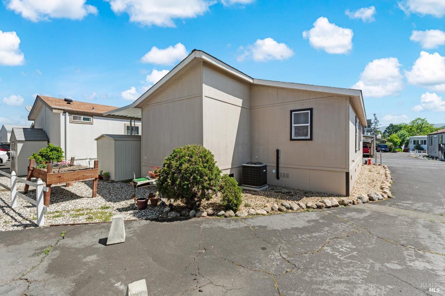 Detail Gallery Image 20 of 21 For 770 Lincoln Ave 23, Napa,  CA 94558 - 3 Beds | 2 Baths