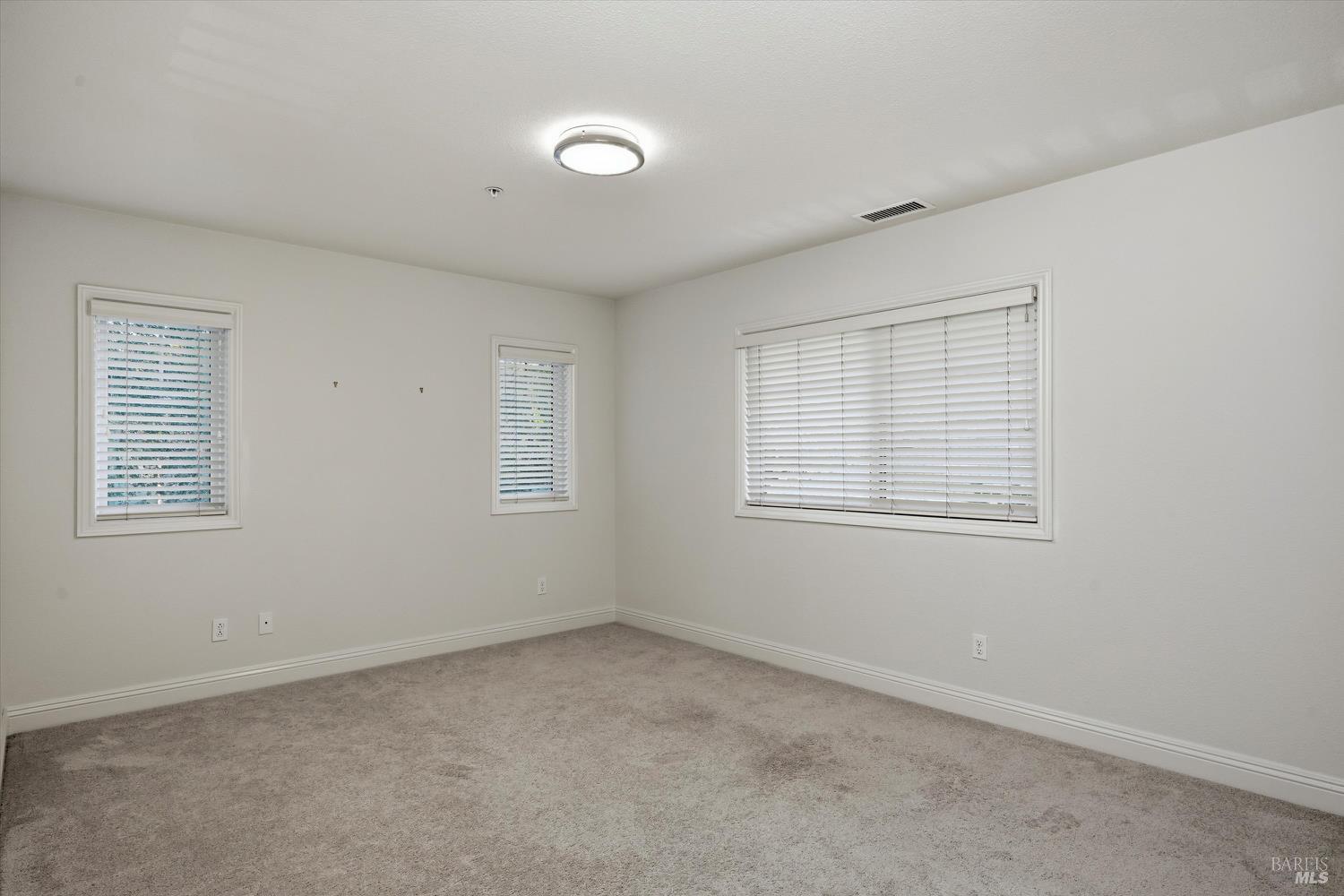 Detail Gallery Image 13 of 24 For 155 Rosebud Ln, Saint Helena,  CA 94574 - 3 Beds | 2/1 Baths