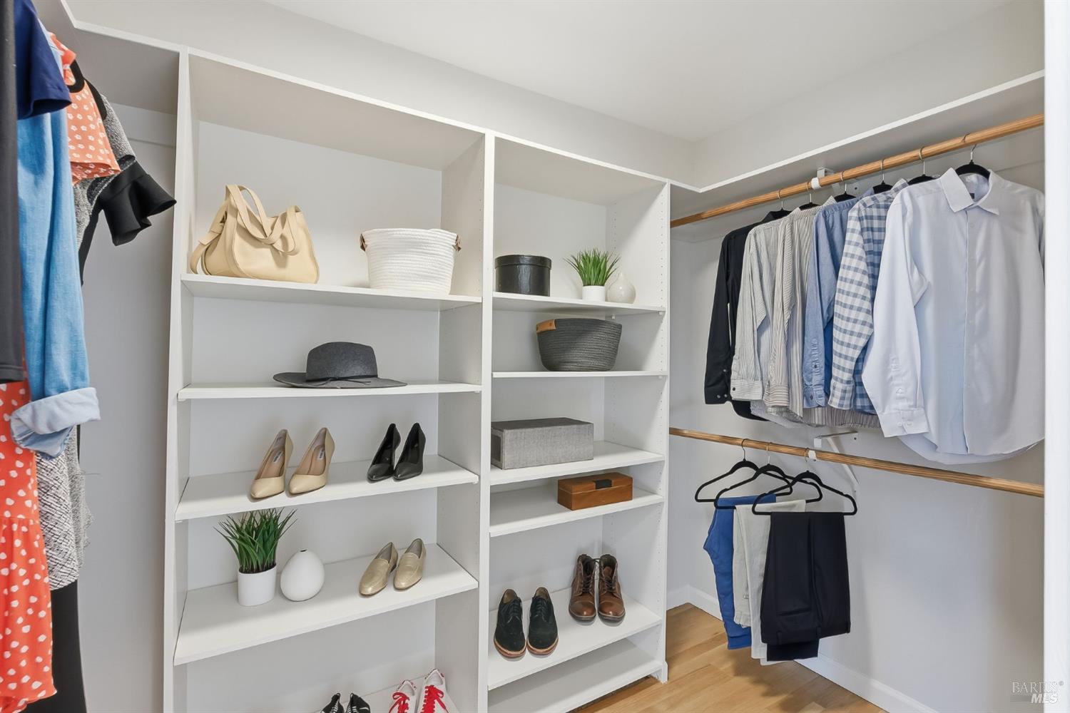 Detail Gallery Image 19 of 28 For 16 Edna Ct, Kentfield,  CA 94904 - 3 Beds | 2/1 Baths