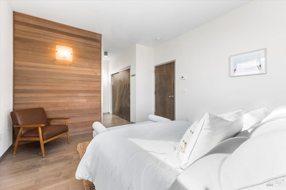 Detail Gallery Image 9 of 21 For 716 Keller Ct, Petaluma,  CA 94952 - 2 Beds | 2/1 Baths