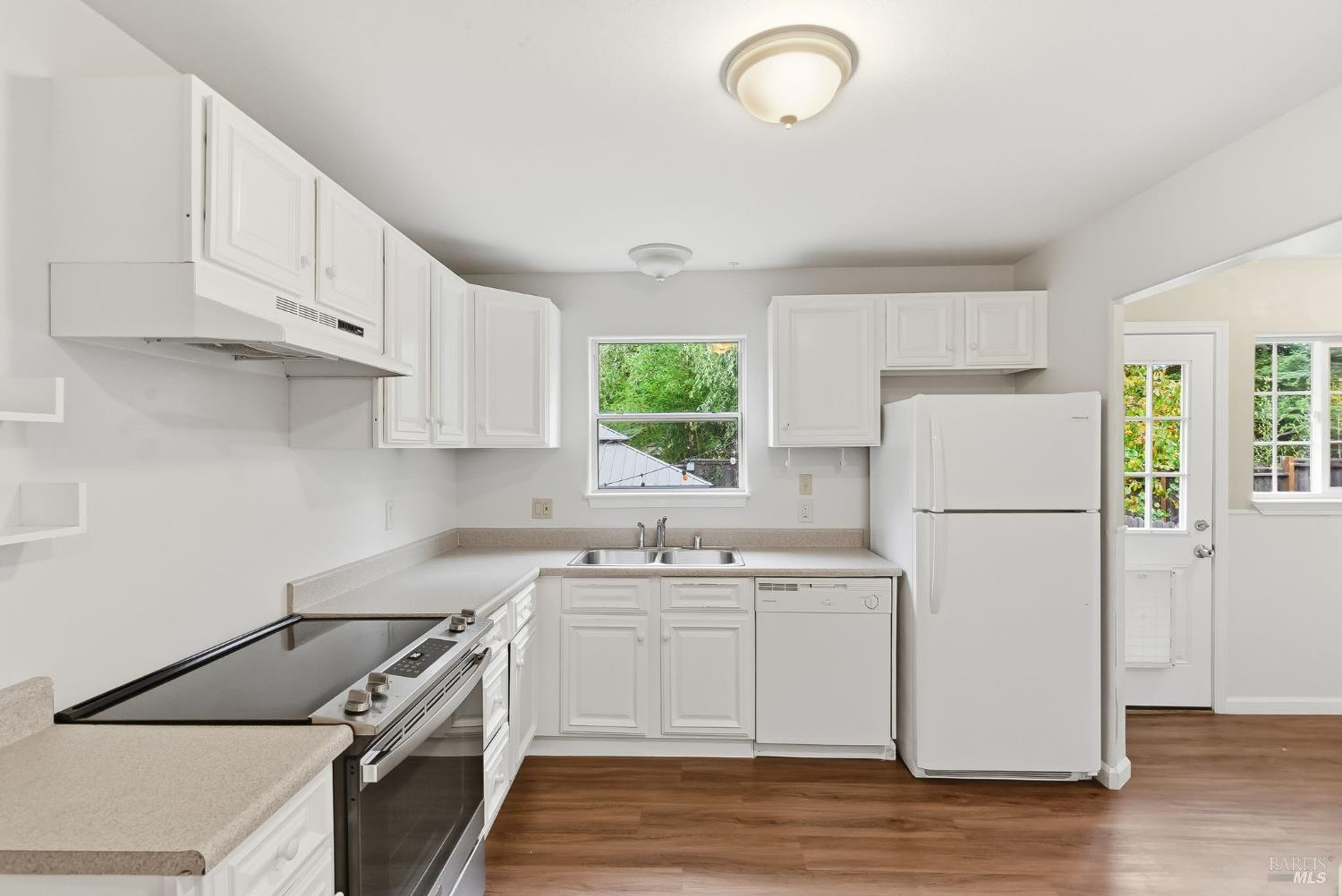 Detail Gallery Image 19 of 41 For 567 San Geronimo Valley Dr, San Geronimo,  CA 94963 - – Beds | – Baths