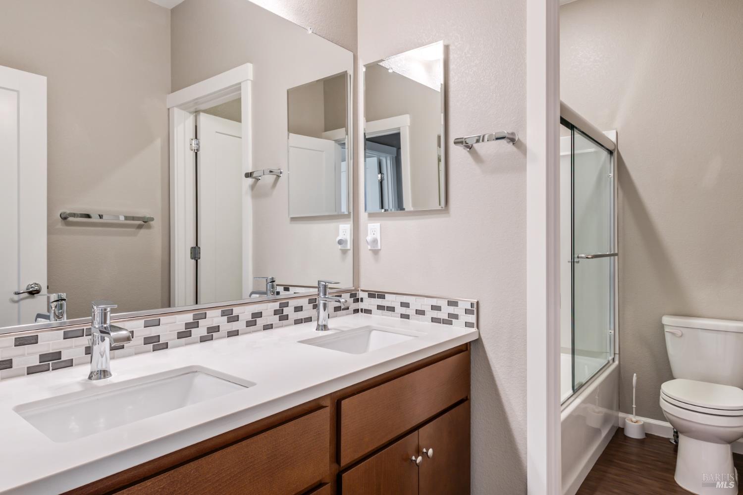 Detail Gallery Image 15 of 21 For 524 Blythewood Pl, Santa Rosa,  CA 95407 - 4 Beds | 2/1 Baths