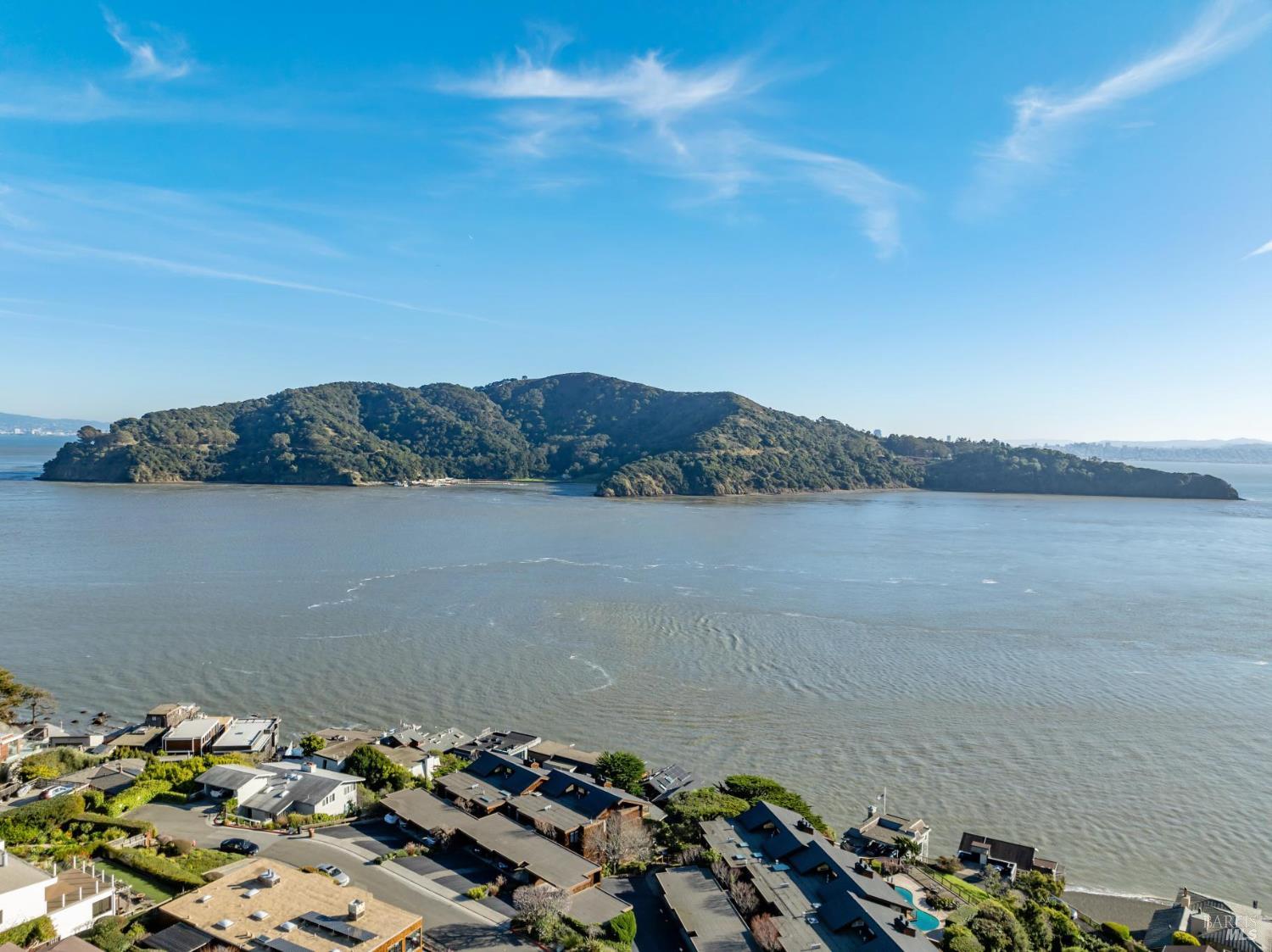 Detail Gallery Image 22 of 23 For 15 Linda Vista Ave, Tiburon,  CA 94920 - 3 Beds | 2/1 Baths
