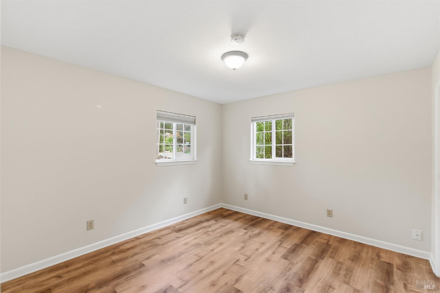 Detail Gallery Image 14 of 41 For 567 San Geronimo Valley Dr, San Geronimo,  CA 94963 - – Beds | – Baths