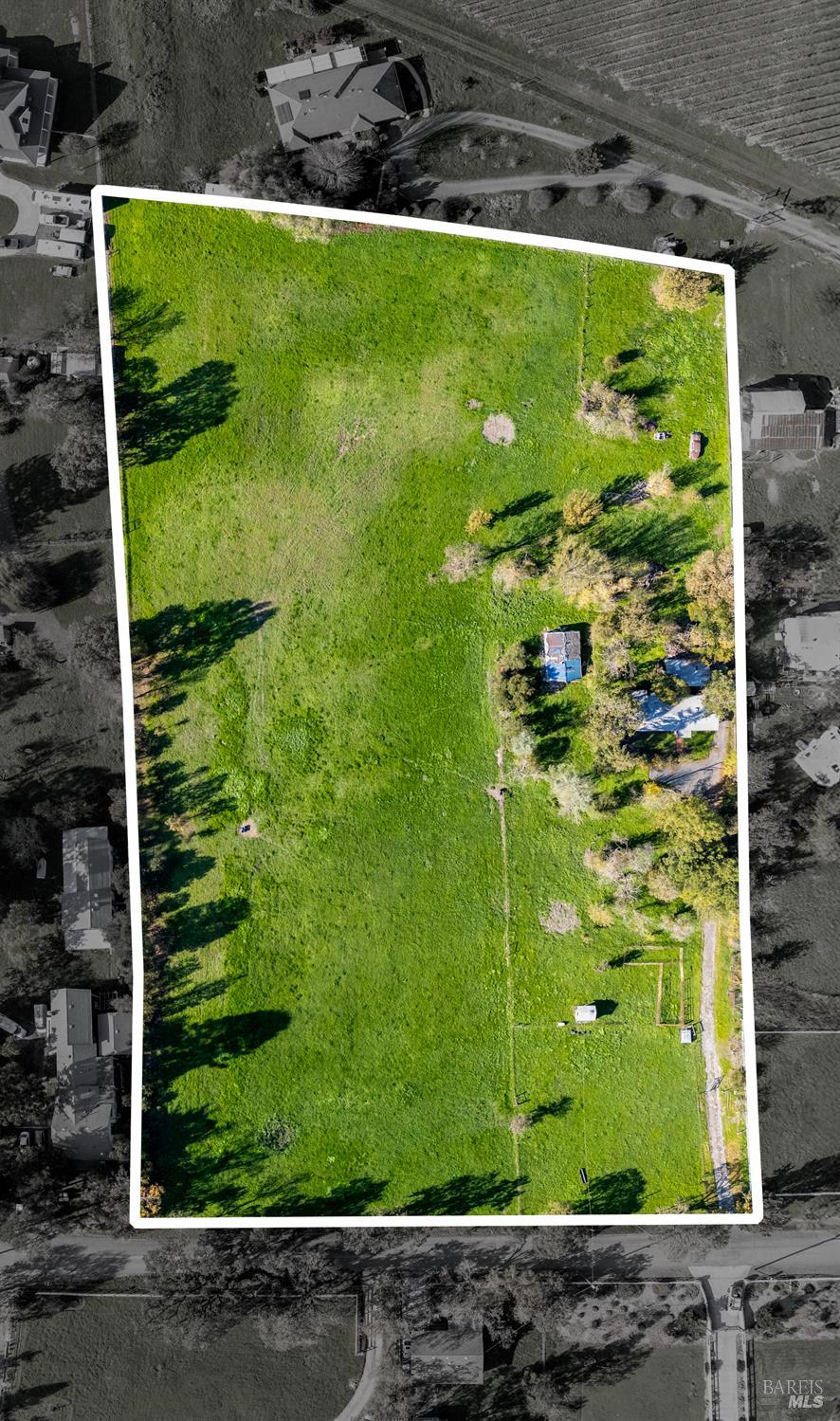 Detail Gallery Image 3 of 15 For 1612 Mckinley Rd, Napa,  CA 94558 - 2 Beds | 1 Baths