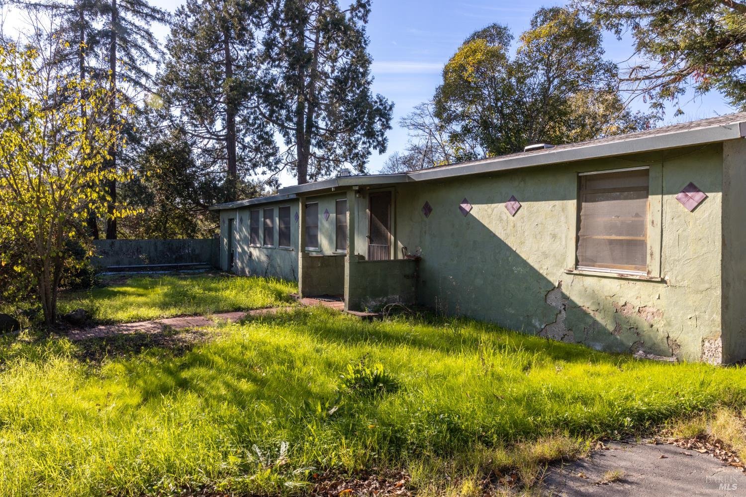 Detail Gallery Image 14 of 15 For 1612 Mckinley Rd, Napa,  CA 94558 - 2 Beds | 1 Baths