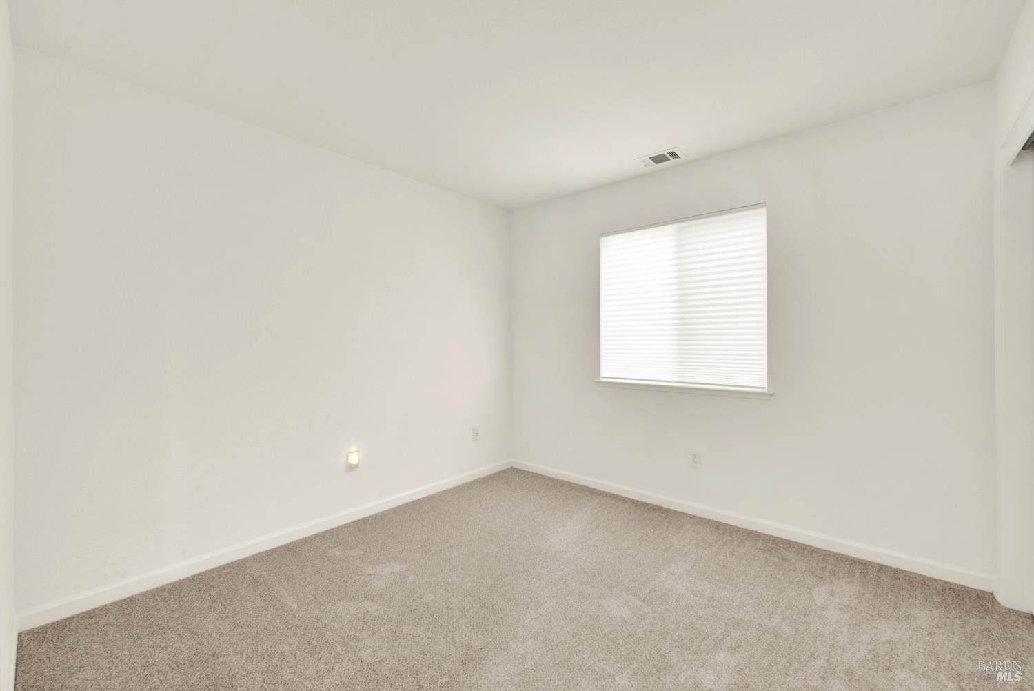 Detail Gallery Image 18 of 31 For 3216 Lagunita Cir, Fairfield,  CA 94533 - 4 Beds | 2 Baths