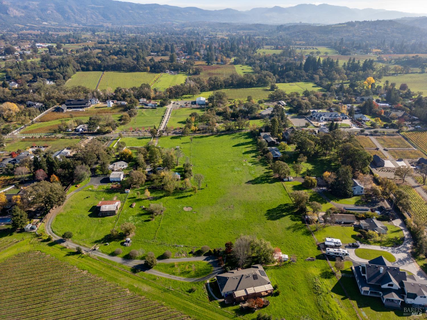 Detail Gallery Image 5 of 15 For 1612 Mckinley Rd, Napa,  CA 94558 - 2 Beds | 1 Baths