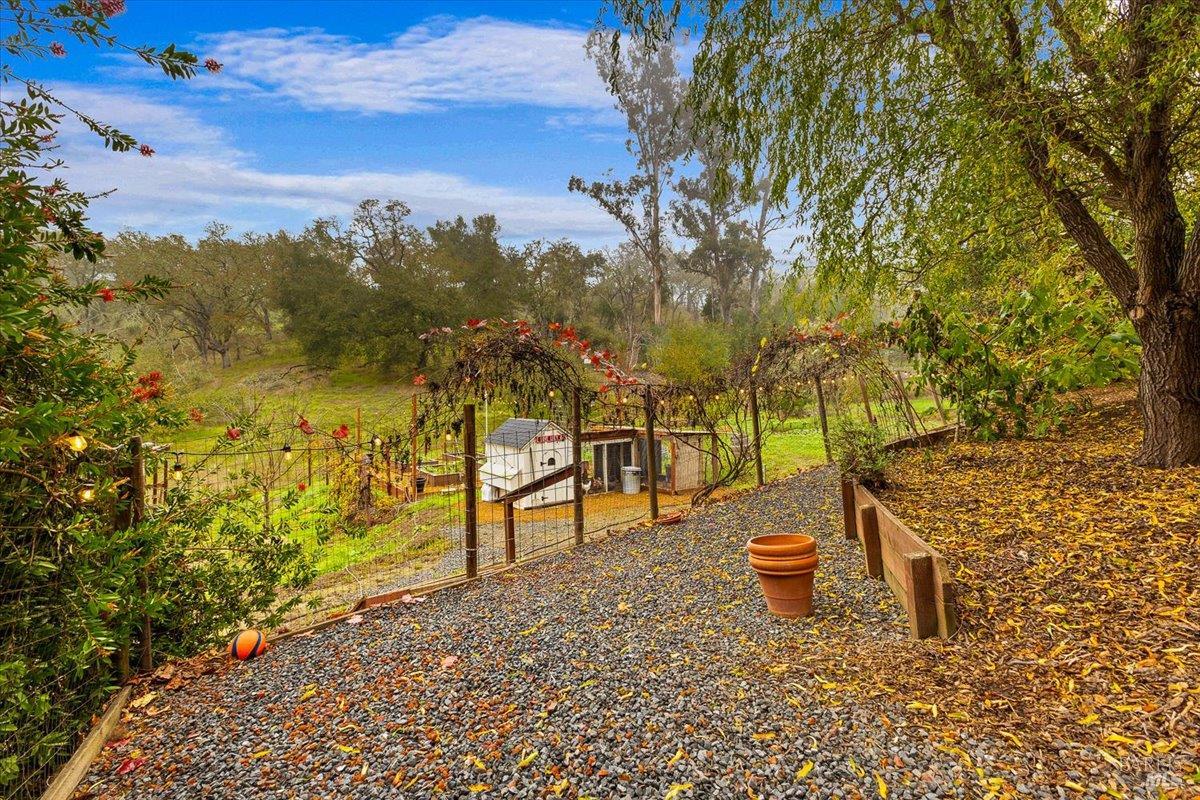 Detail Gallery Image 43 of 48 For 10465 Pelham Dr, Windsor,  CA 95492 - 3 Beds | 2 Baths