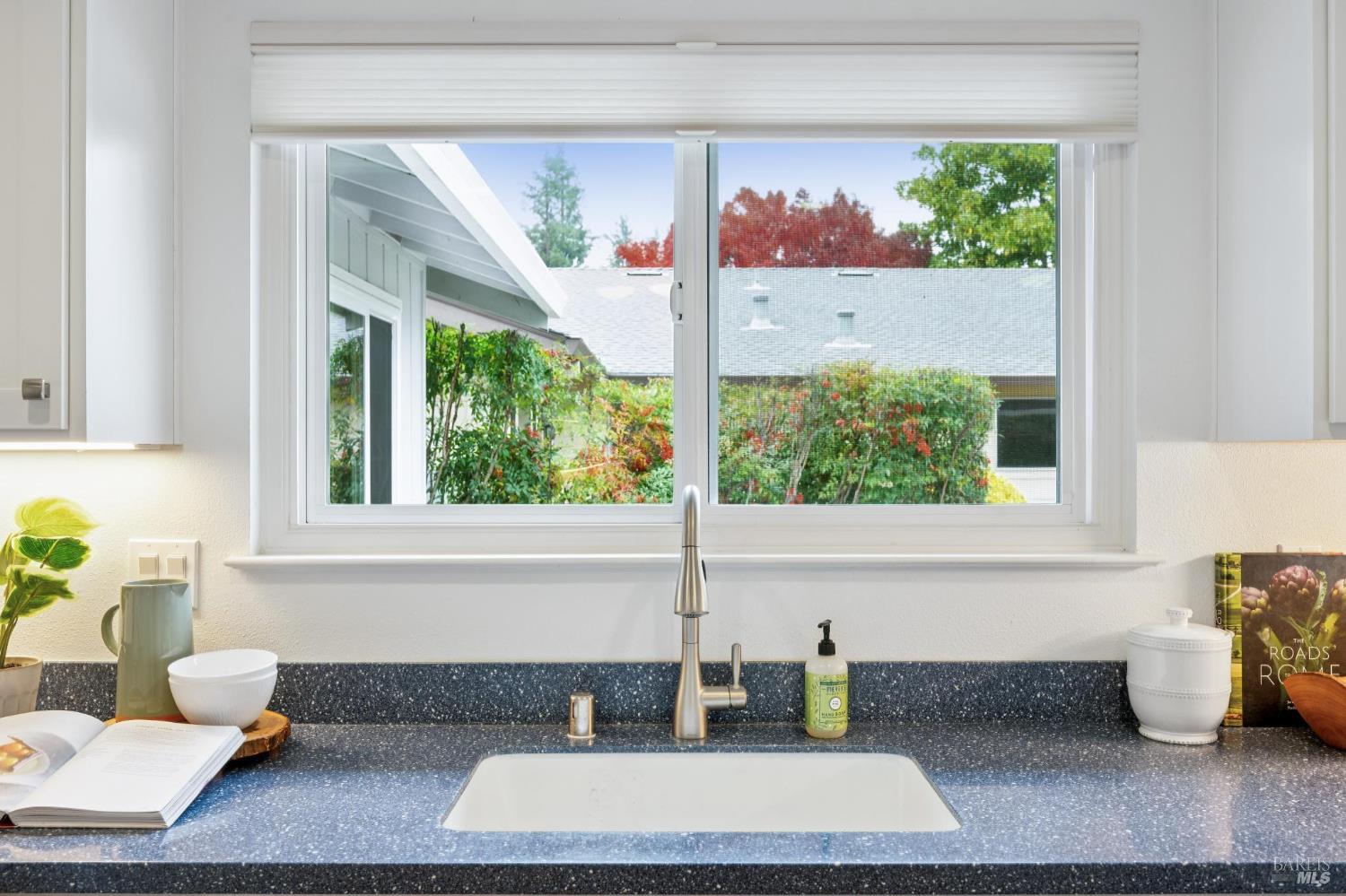 Detail Gallery Image 41 of 41 For 6550 Meadowridge Dr, Santa Rosa,  CA 95409 - 2 Beds | 2 Baths