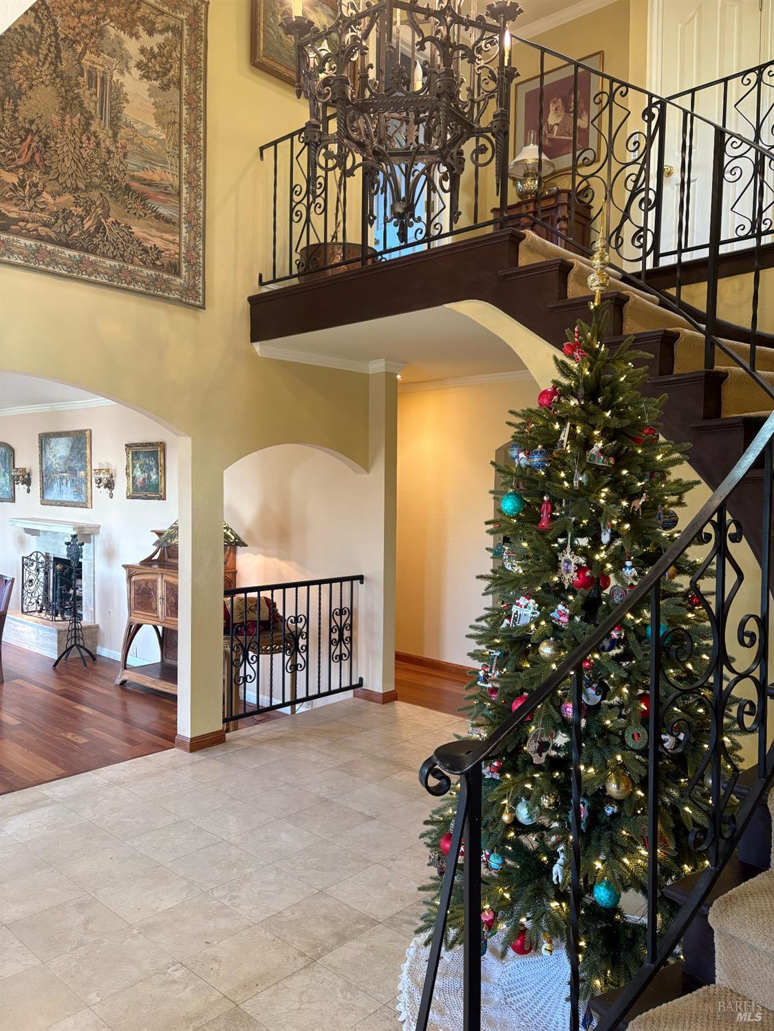 Detail Gallery Image 5 of 45 For 595 Michael Dr, Sonoma,  CA 95476 - 4 Beds | 4 Baths