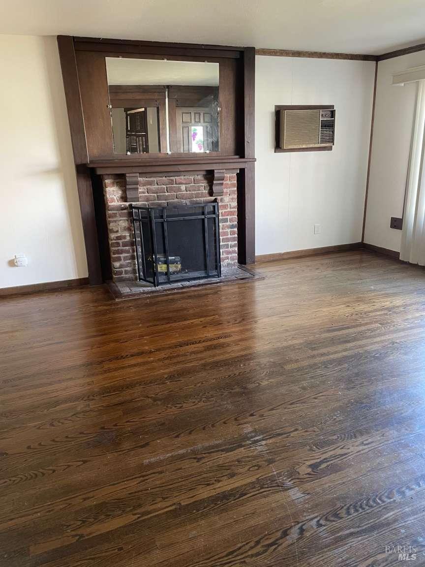 Detail Gallery Image 3 of 23 For 741 W D St, Dixon,  CA 95620 - 4 Beds | 2 Baths