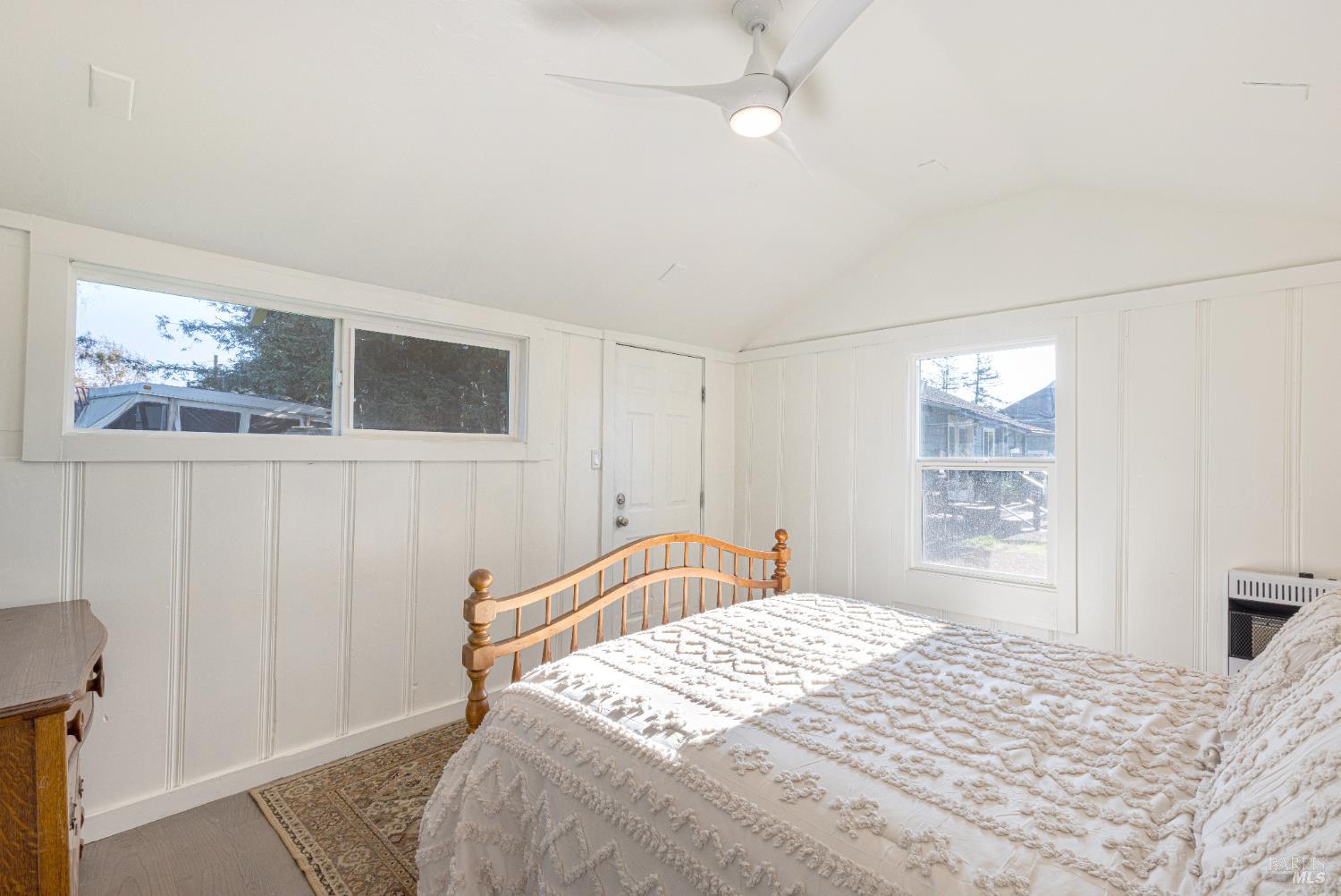 Detail Gallery Image 35 of 47 For 710 Old Adobe Rd, Petaluma,  CA 94954 - 3 Beds | 1/1 Baths