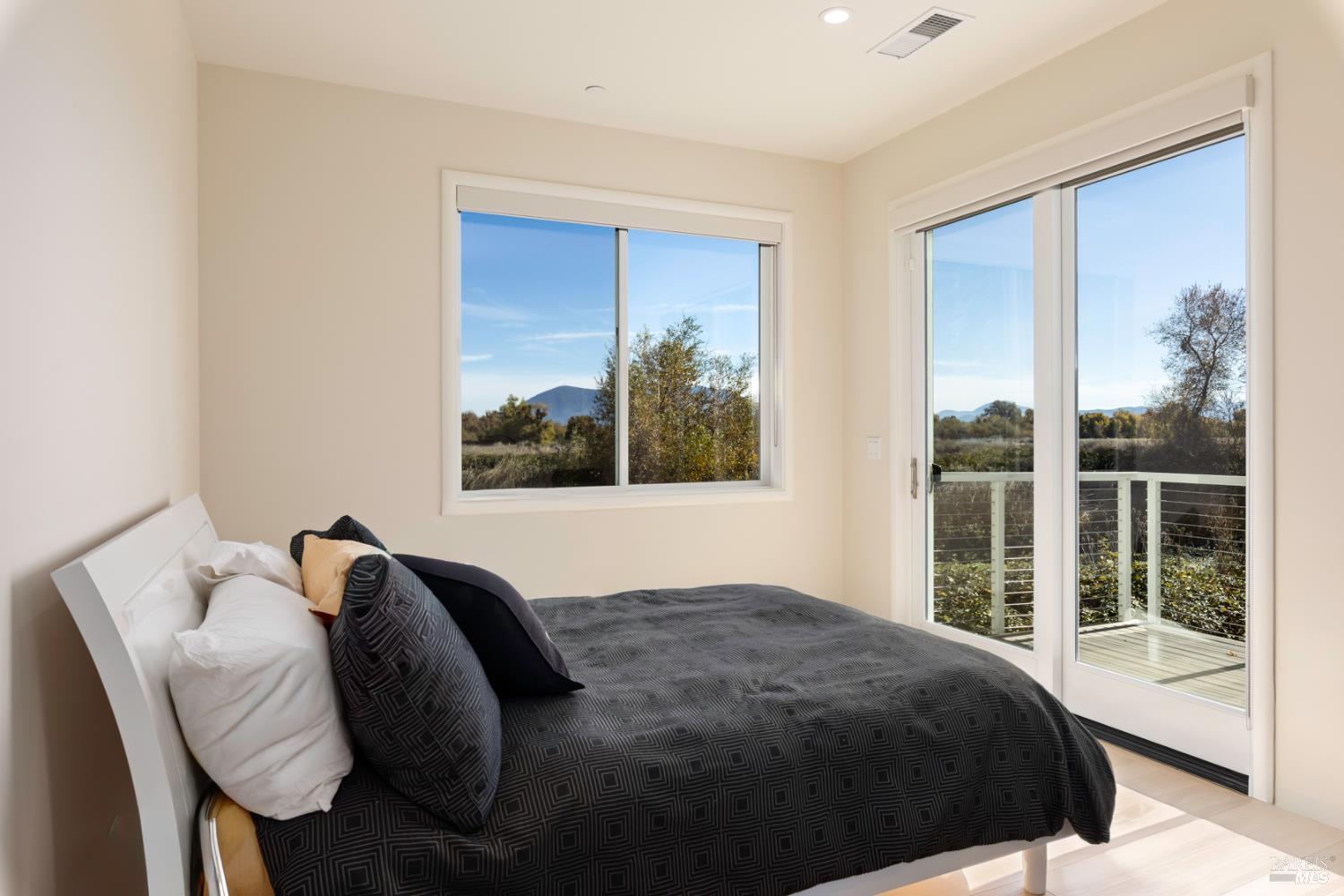 Detail Gallery Image 52 of 79 For 8 Queen Ann Way, Lakeport,  CA 95453 - 3 Beds | 3 Baths