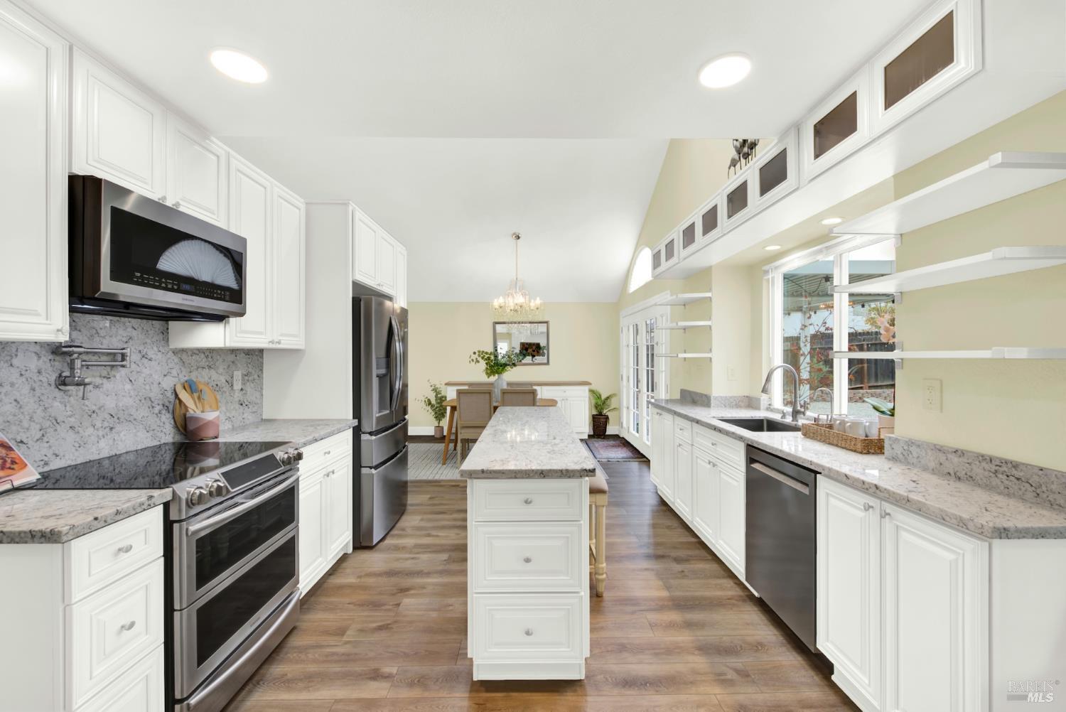 Detail Gallery Image 22 of 61 For 632 Cordelia Cir, Vacaville,  CA 95687 - 4 Beds | 3 Baths