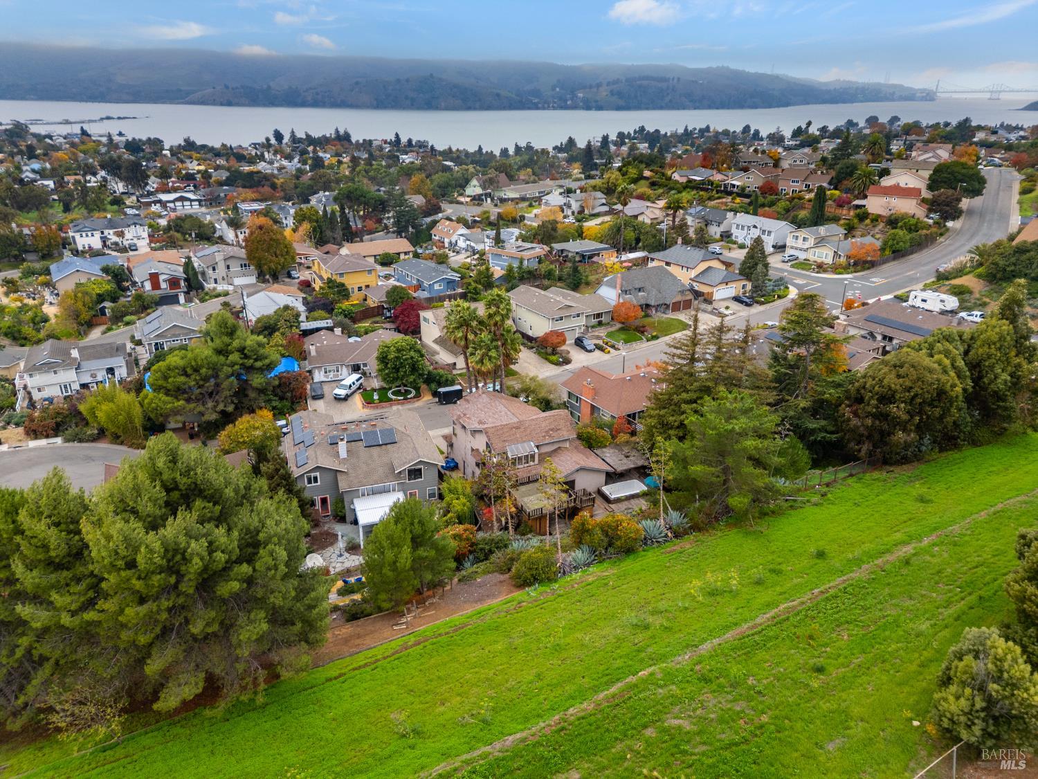 Detail Gallery Image 93 of 99 For 153 Incline Pl, Benicia,  CA 94510 - 3 Beds | 3 Baths