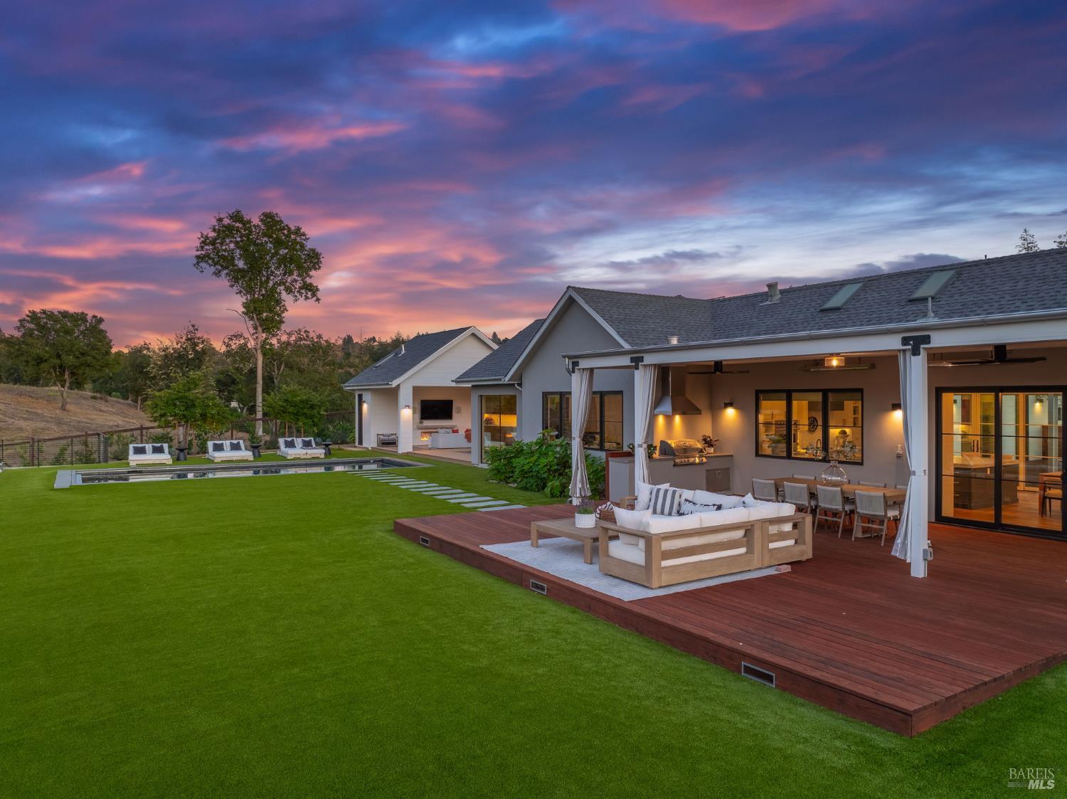 Detail Gallery Image 91 of 98 For 987 Mark West Springs Rd, Santa Rosa,  CA 95404 - 4 Beds | 4/4 Baths