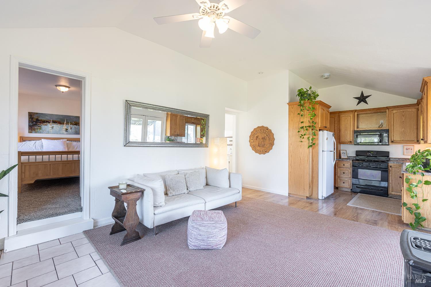 Detail Gallery Image 22 of 47 For 710 Old Adobe Rd, Petaluma,  CA 94954 - 3 Beds | 1/1 Baths