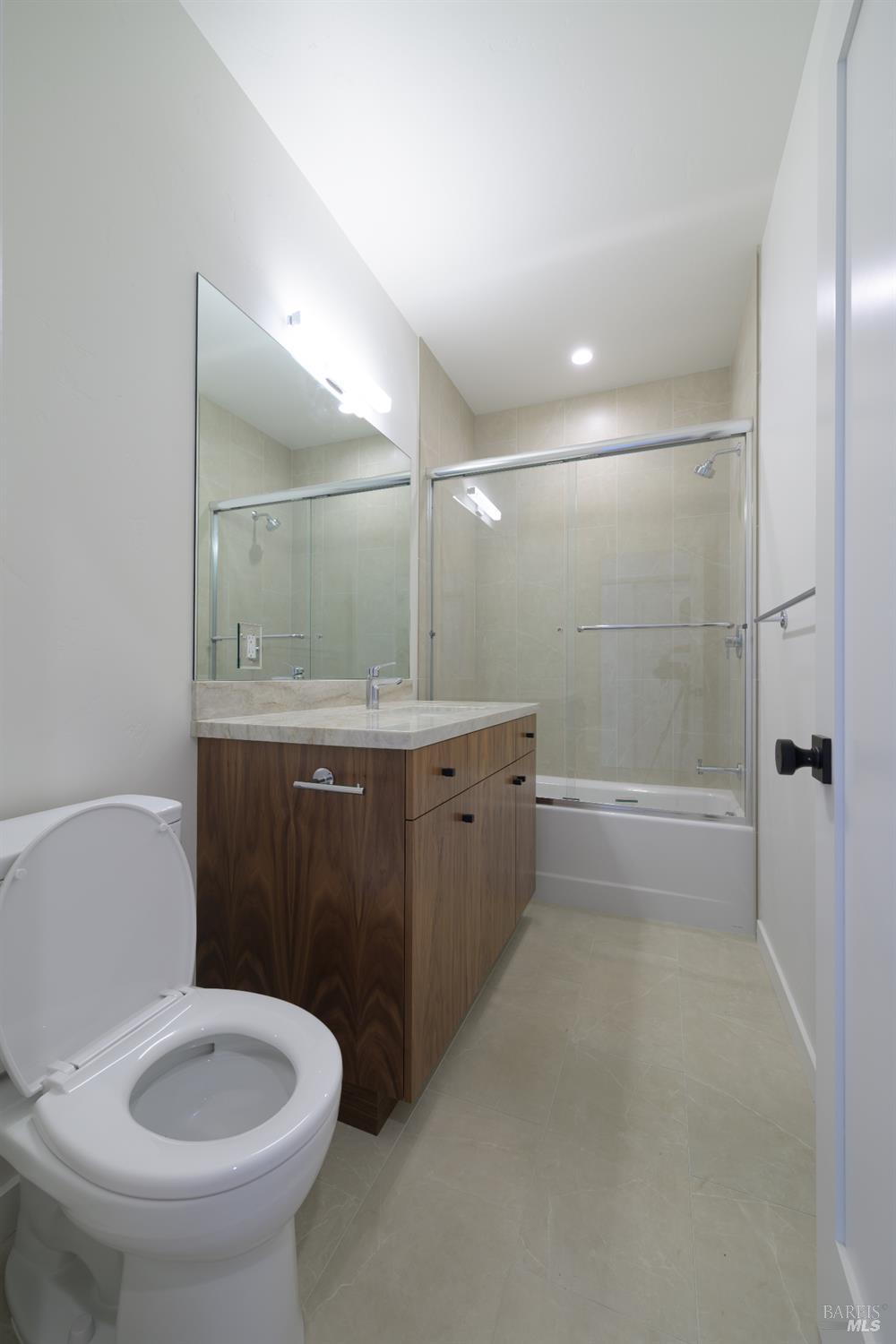 Detail Gallery Image 57 of 58 For 8388 Paradise Lagoon Dr, Lucerne,  CA 95458 - 3 Beds | 3 Baths