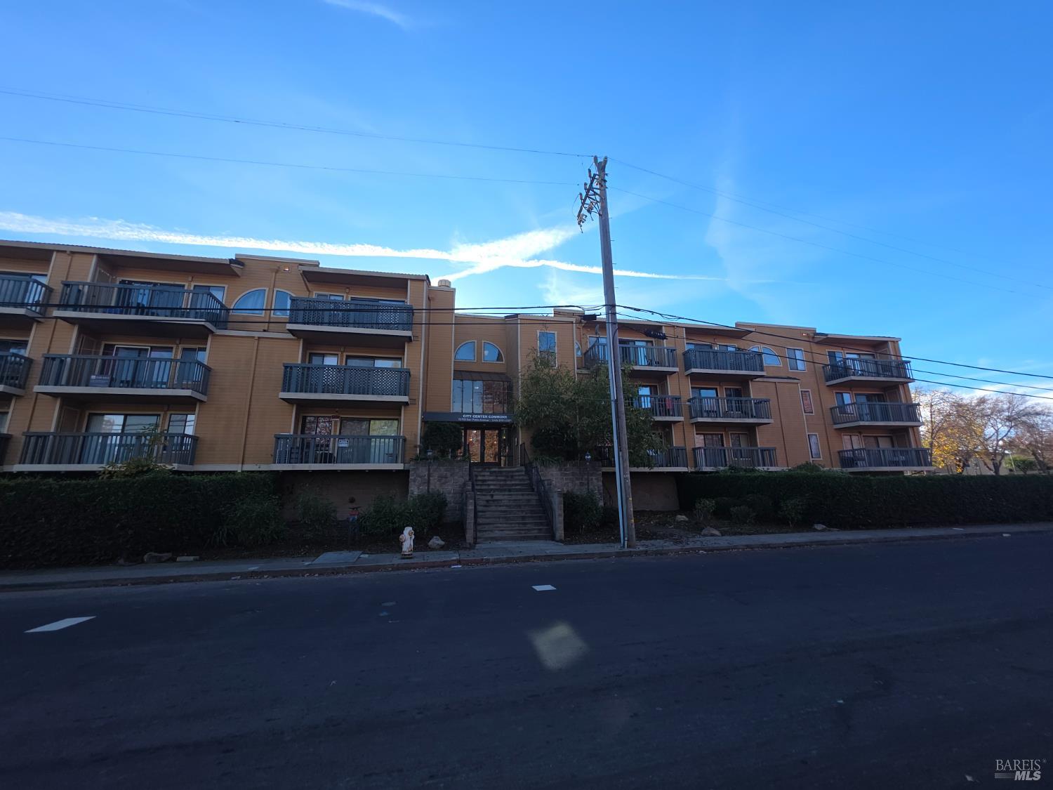 Detail Gallery Image 3 of 17 For 13700 San Pablo Ave #2212,  San Pablo,  CA 94806 - 2 Beds | 2 Baths