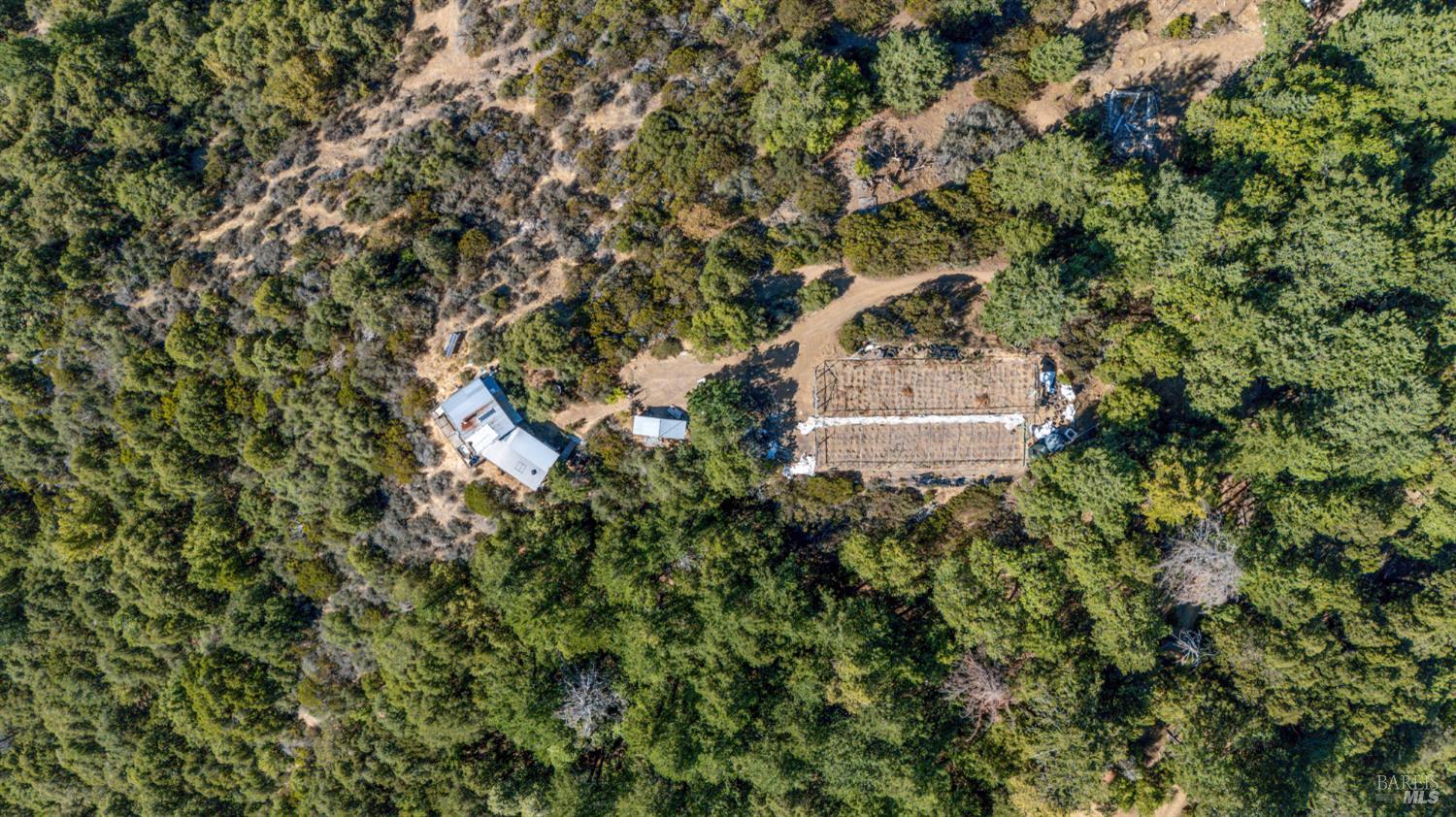 Detail Gallery Image 7 of 12 For 51950 Stivers Rd, Laytonville,  CA 95454 - 2 Beds | 1 Baths