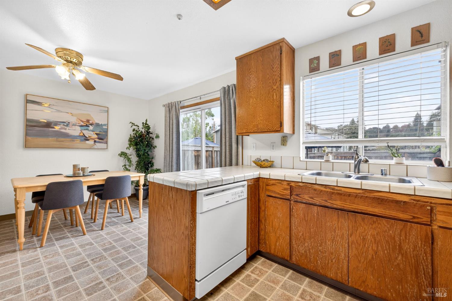 Detail Gallery Image 22 of 36 For 7720 Bodega Ave #3,  Sebastopol,  CA 95472 - 2 Beds | 1/1 Baths