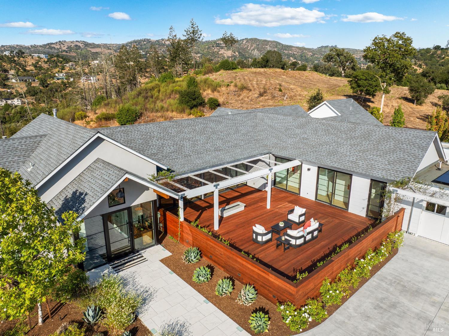 Detail Gallery Image 78 of 98 For 987 Mark West Springs Rd, Santa Rosa,  CA 95404 - 4 Beds | 4/4 Baths