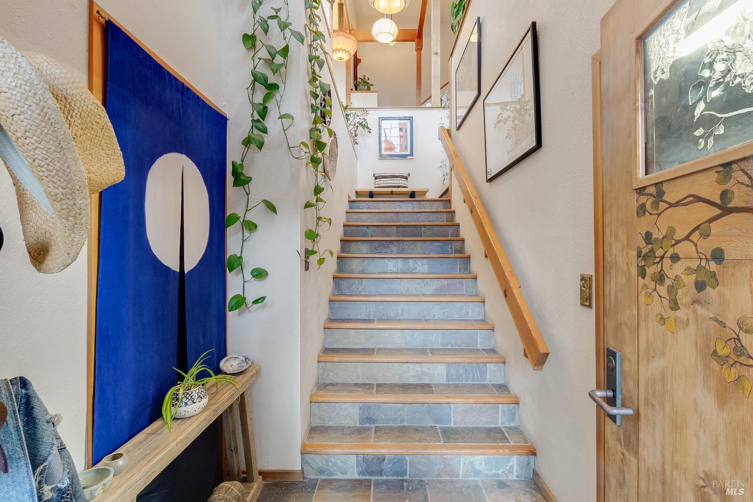 Detail Gallery Image 9 of 99 For 153 Incline Pl, Benicia,  CA 94510 - 3 Beds | 3 Baths