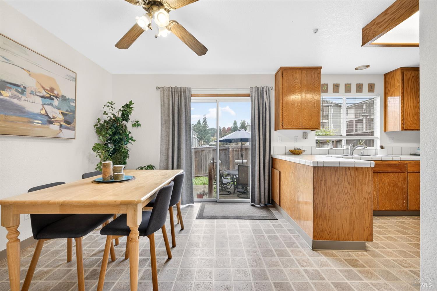 Detail Gallery Image 17 of 36 For 7720 Bodega Ave #3,  Sebastopol,  CA 95472 - 2 Beds | 1/1 Baths