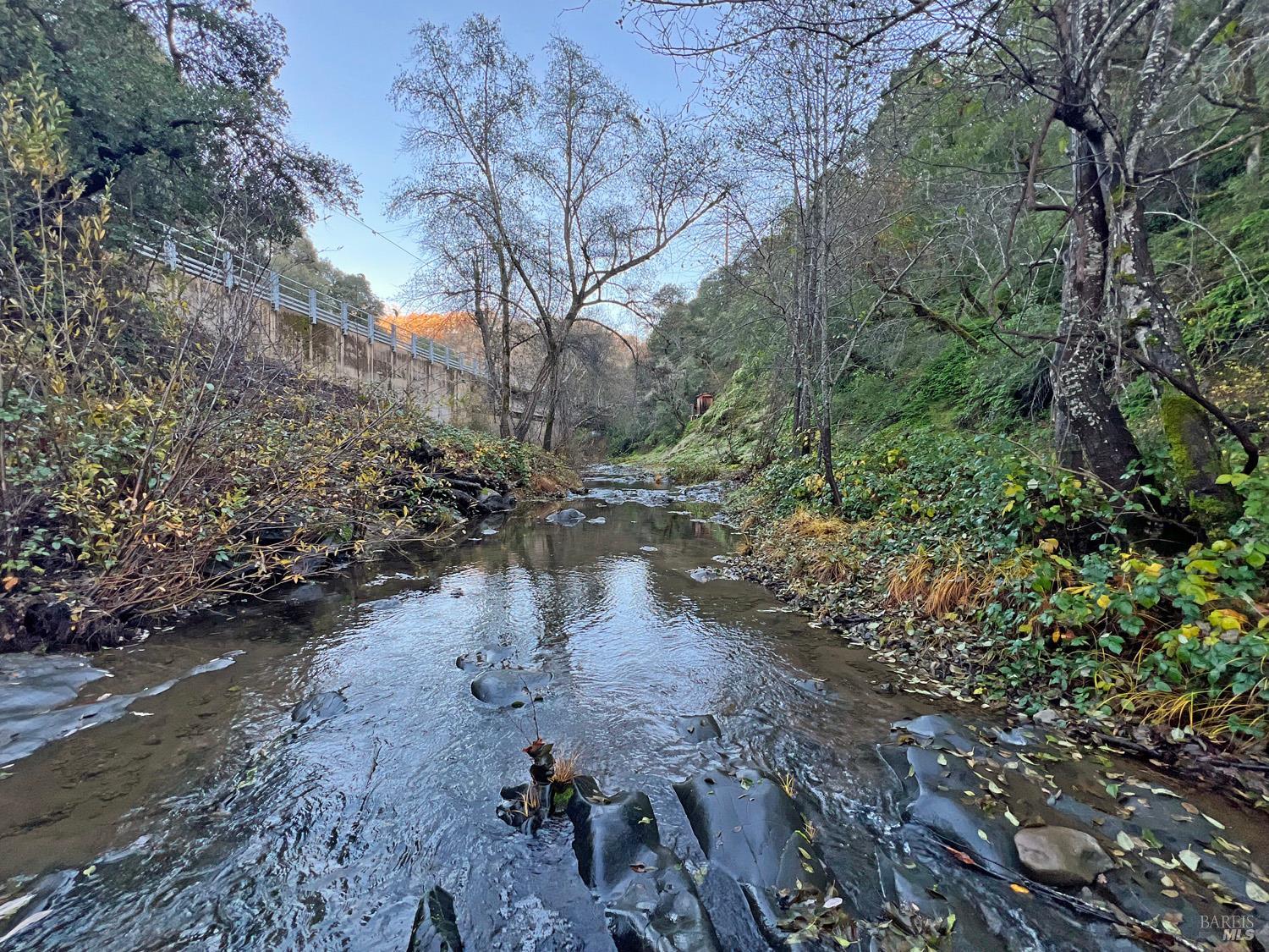 Detail Gallery Image 34 of 37 For 2781 Robinson Creek Rd, Ukiah,  CA 95482 - 3 Beds | 2 Baths