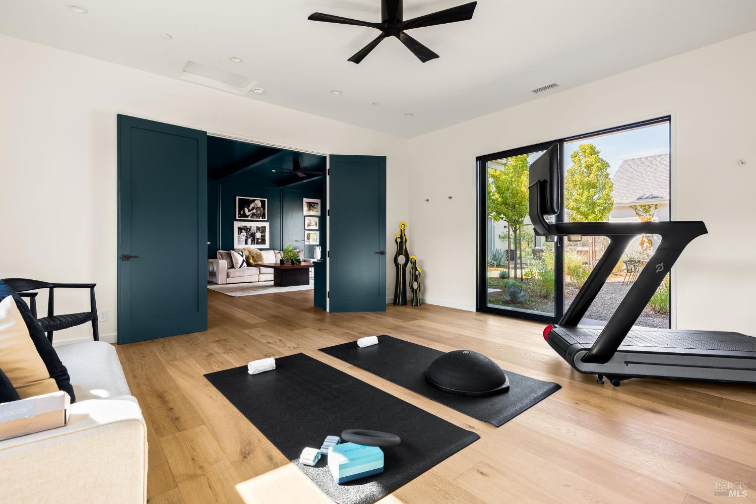 Detail Gallery Image 52 of 98 For 987 Mark West Springs Rd, Santa Rosa,  CA 95404 - 4 Beds | 4/4 Baths