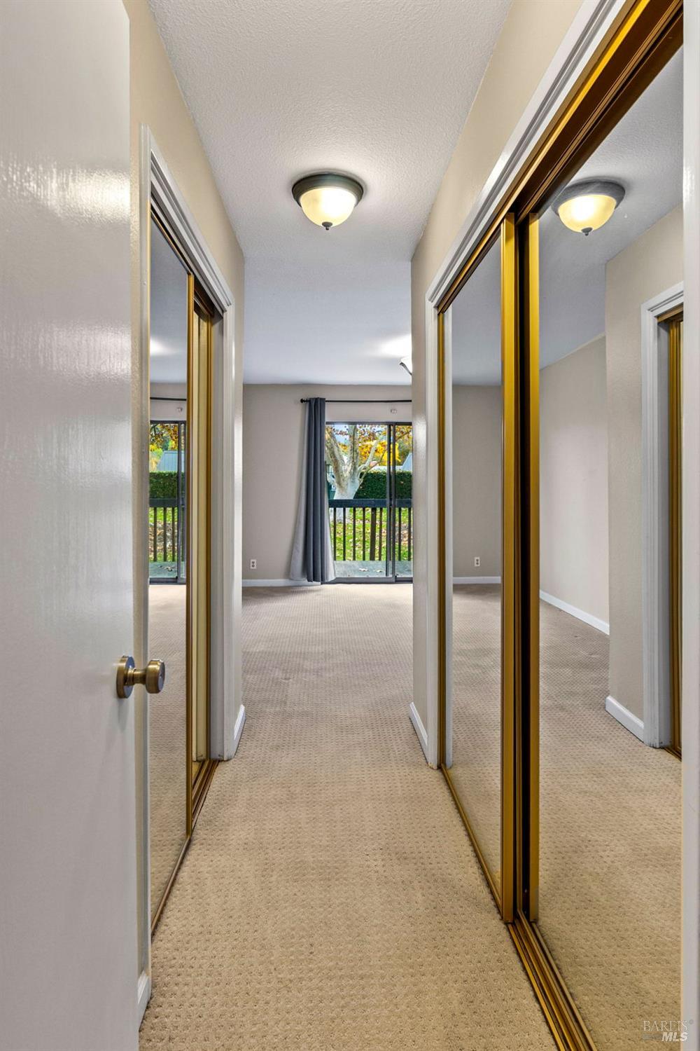 Detail Gallery Image 15 of 35 For 141 Vineyard Cir, Yountville,  CA 94599 - 2 Beds | 2 Baths