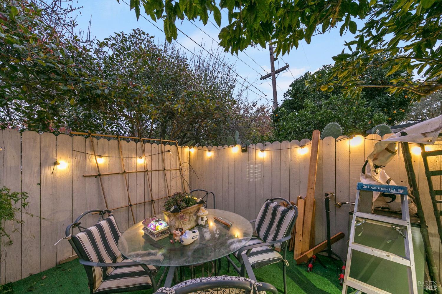 Detail Gallery Image 21 of 33 For 450 Priddy Dr, Dixon,  CA 95620 - 4 Beds | 2 Baths