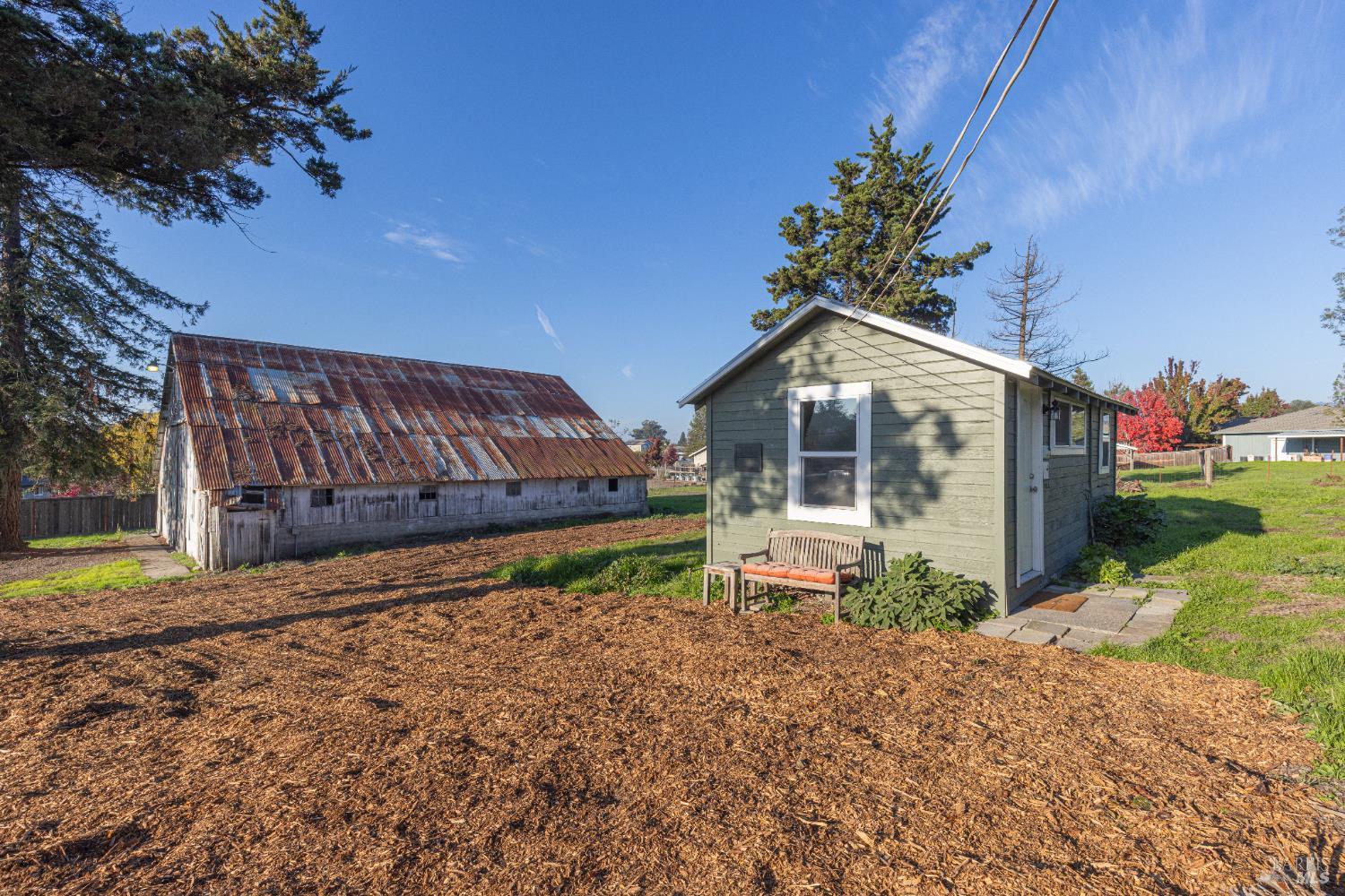 Detail Gallery Image 32 of 47 For 710 Old Adobe Rd, Petaluma,  CA 94954 - 3 Beds | 1/1 Baths