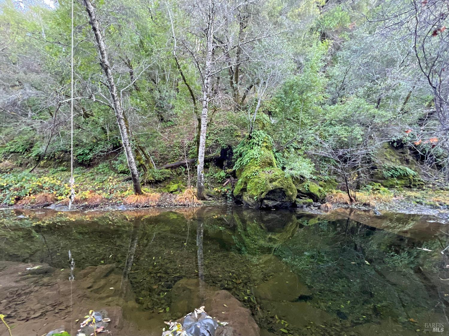 Detail Gallery Image 35 of 37 For 2781 Robinson Creek Rd, Ukiah,  CA 95482 - 3 Beds | 2 Baths