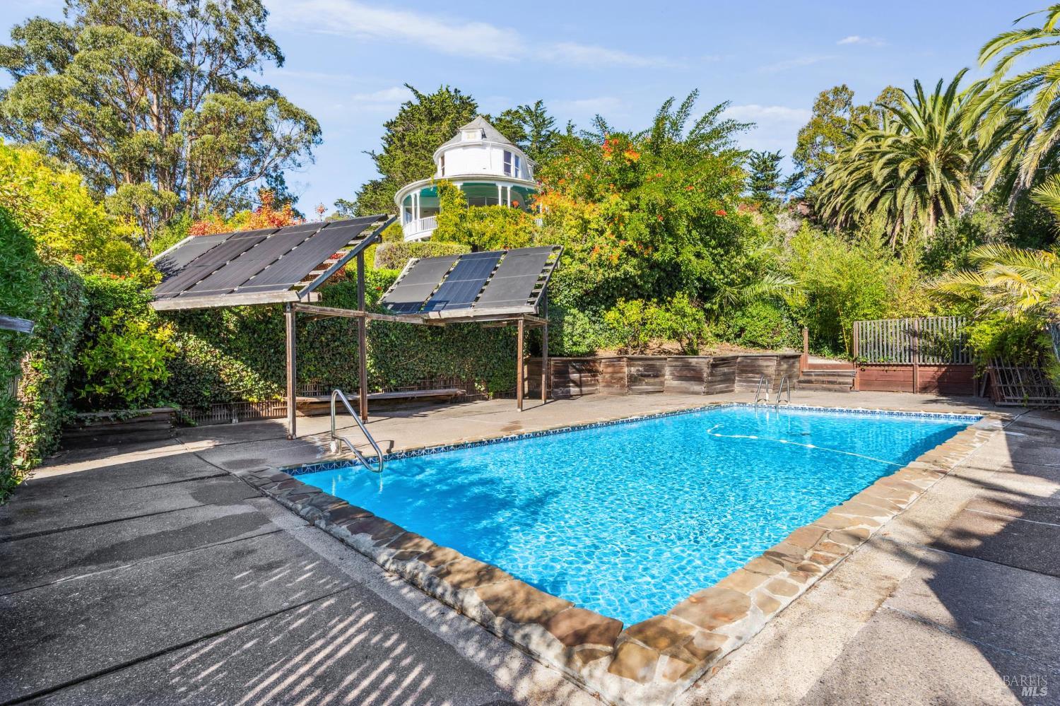 Detail Gallery Image 29 of 35 For 15 Tamalpais Ave, Mill Valley,  CA 94941 - 5 Beds | 2/1 Baths