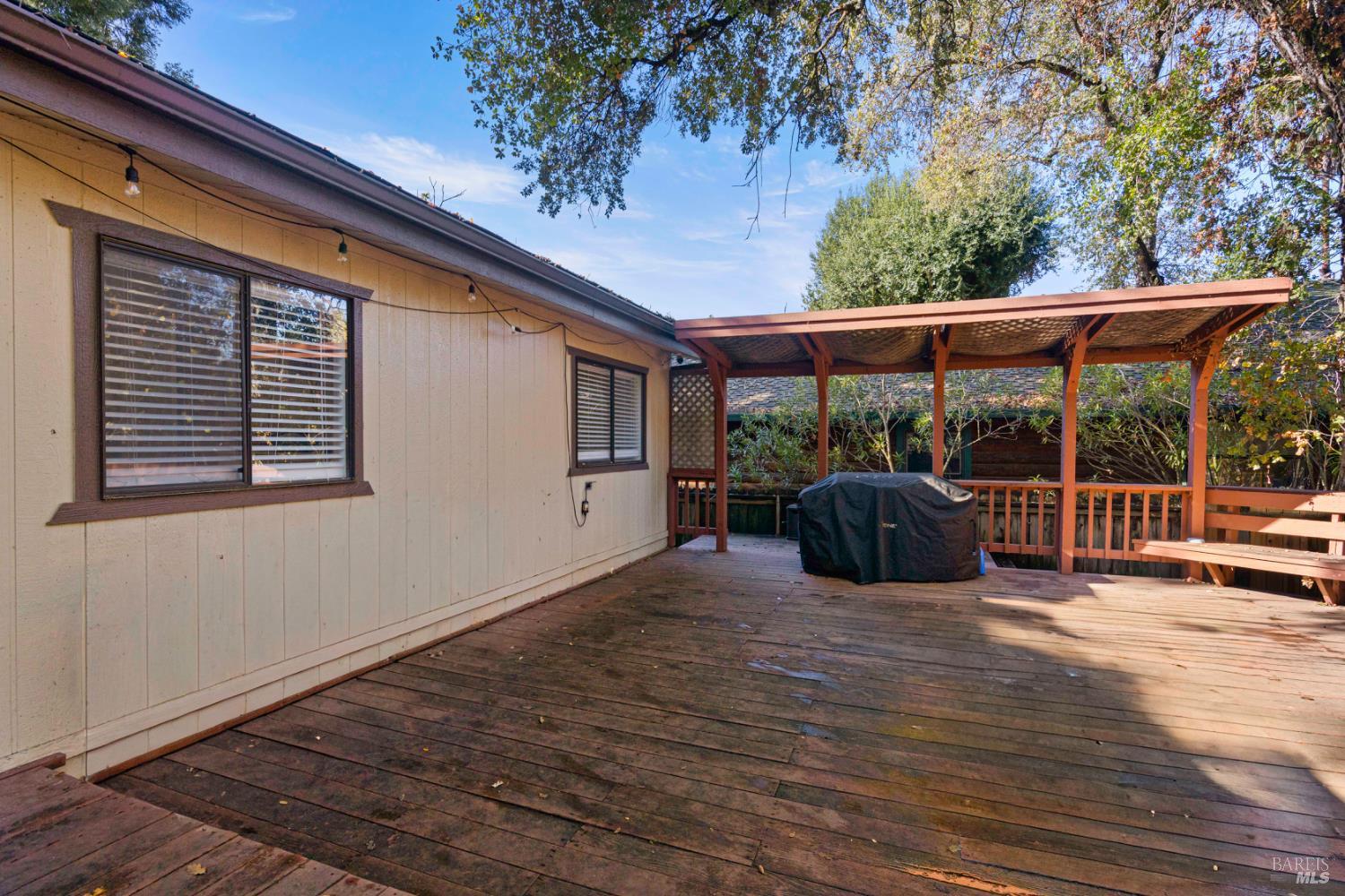 Detail Gallery Image 23 of 48 For 2305 Alta Vista Way, Lucerne,  CA 95458 - 2 Beds | 2 Baths