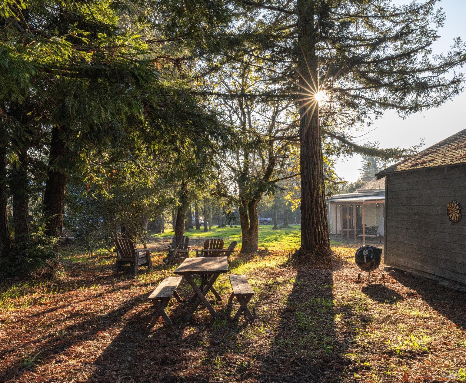 Detail Gallery Image 41 of 47 For 710 Old Adobe Rd, Petaluma,  CA 94954 - 3 Beds | 1/1 Baths