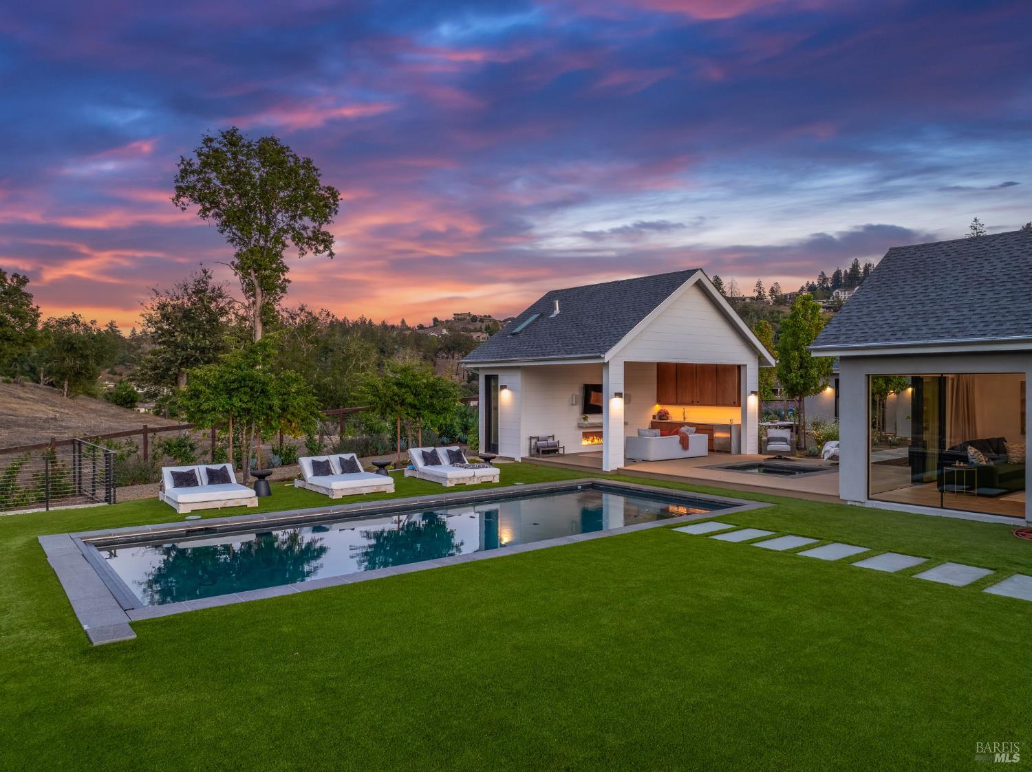 Detail Gallery Image 90 of 98 For 987 Mark West Springs Rd, Santa Rosa,  CA 95404 - 4 Beds | 4/4 Baths