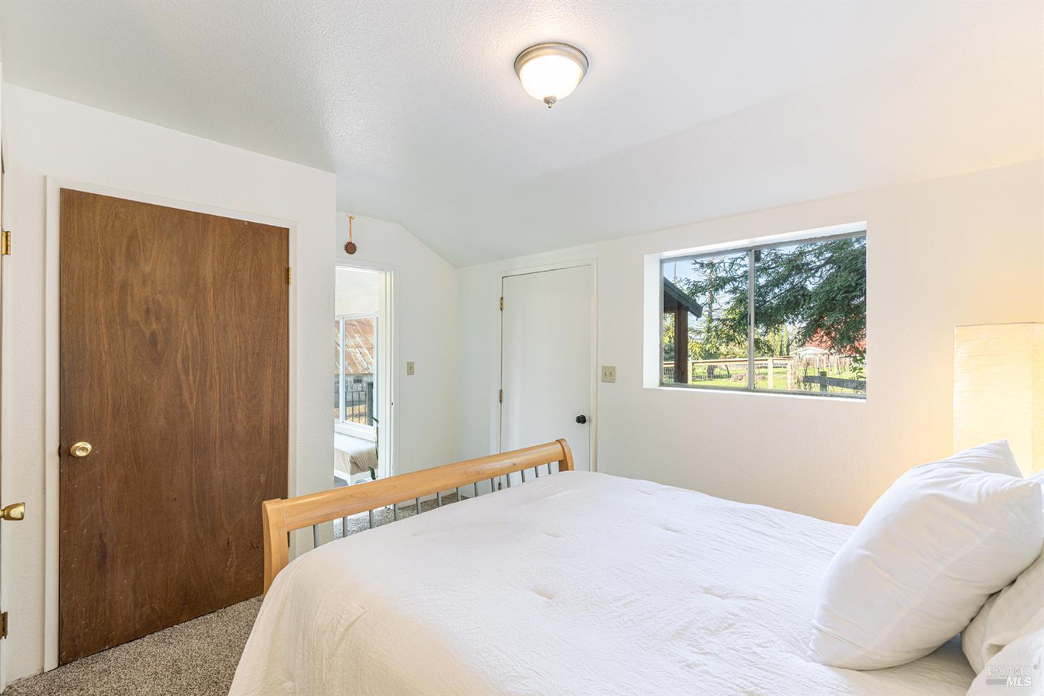 Detail Gallery Image 29 of 47 For 710 Old Adobe Rd, Petaluma,  CA 94954 - 3 Beds | 1/1 Baths