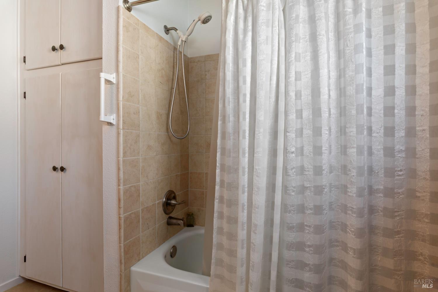 Detail Gallery Image 25 of 54 For 6825 Virginia Dr, Lucerne,  CA 95458 - 3 Beds | 2 Baths