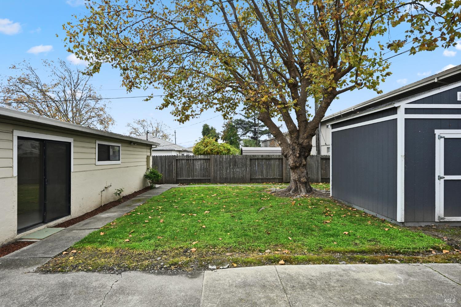 Detail Gallery Image 26 of 29 For 1321 Mcneil Ave, Petaluma,  CA 94954 - 3 Beds | 1 Baths