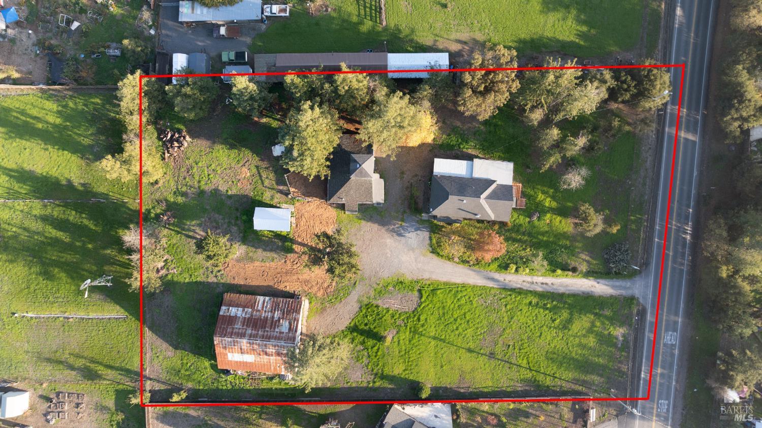 Detail Gallery Image 44 of 47 For 710 Old Adobe Rd, Petaluma,  CA 94954 - 3 Beds | 1/1 Baths