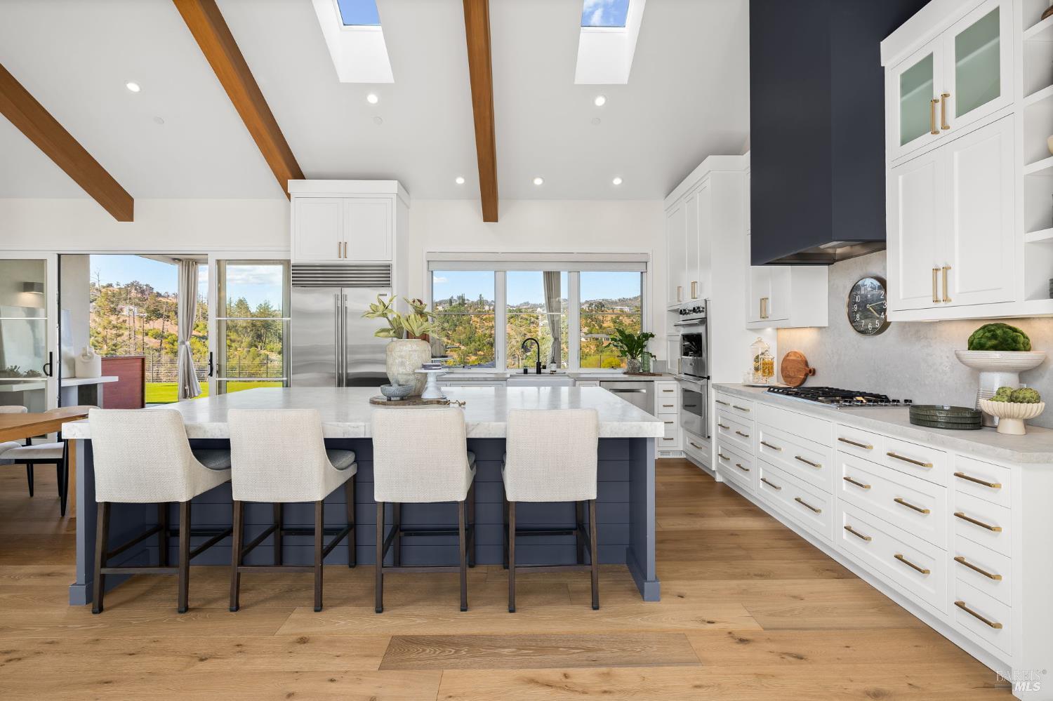 Detail Gallery Image 17 of 98 For 987 Mark West Springs Rd, Santa Rosa,  CA 95404 - 4 Beds | 4/4 Baths