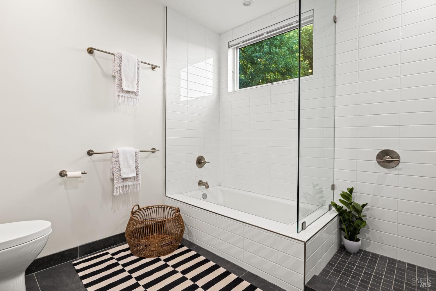 Detail Gallery Image 74 of 98 For 987 Mark West Springs Rd, Santa Rosa,  CA 95404 - 4 Beds | 4/4 Baths